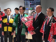 米子香港国際定期便再開初便お出迎え2
