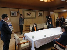 山本愛斗 選手、藤野陽菜子 選手からの第43回全国障害者技能競技大会（アビリンピック）入賞報告会1
