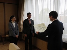 令和5年度新嘗祭献穀者知事感謝状贈呈式及び伝達書授与式1