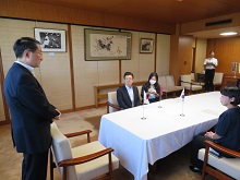 来訪1