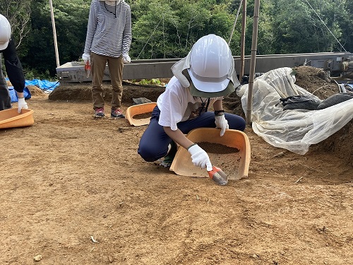 史跡妻木晩田遺跡第42次発掘調査に参加!