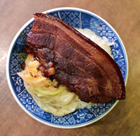 焢肉飯の写真