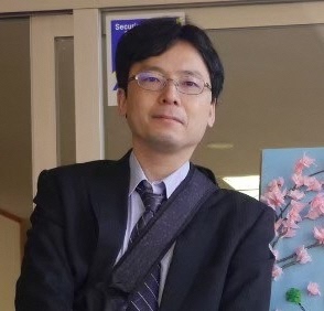 津村さん