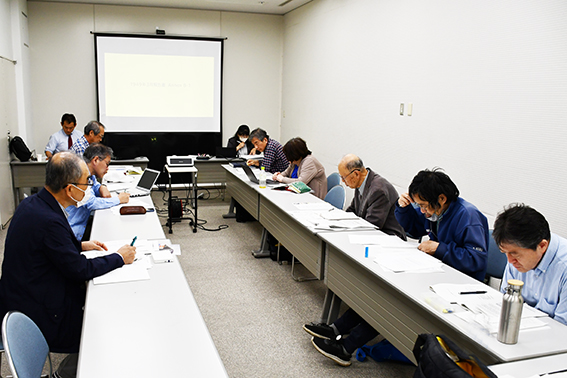 占領期の鳥取を学ぶ会例会の様子