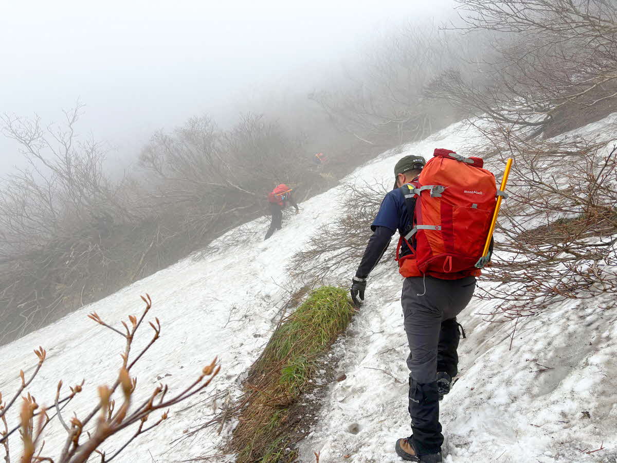 残雪状況