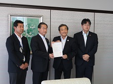 経済団体への新規高等学校卒業予定者の県内就職促進に係る要請1