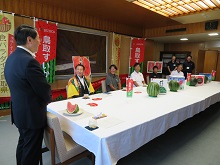 JA鳥取中央からの「鳥取西瓜」贈呈式1