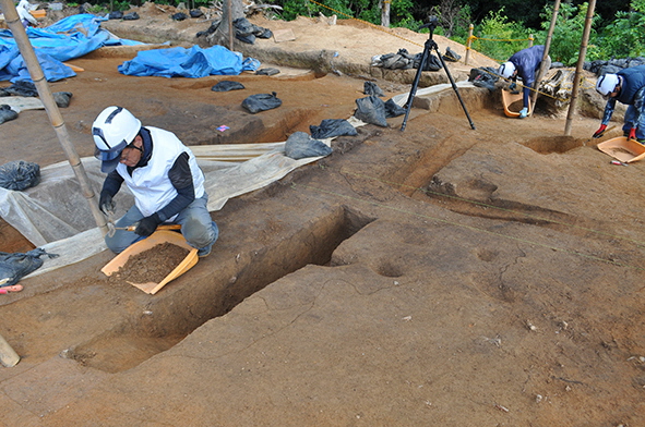 excavatings