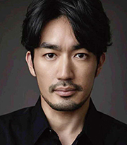 大谷亮平さんの写真