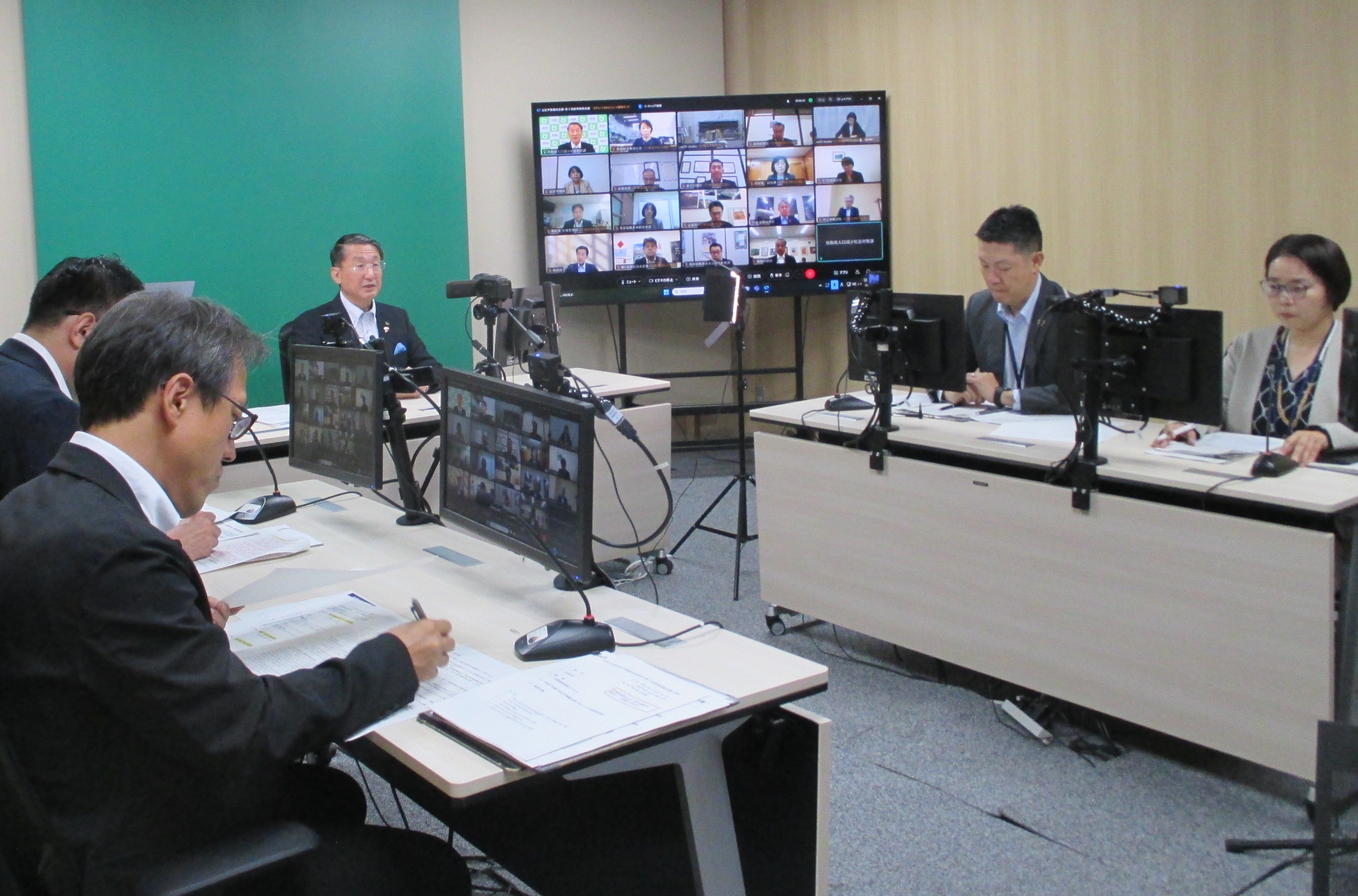 令和８年度　第１回政策戦略会議の様子