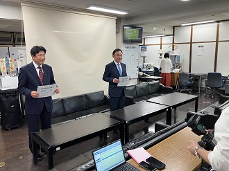 県政記者あいさつ回り