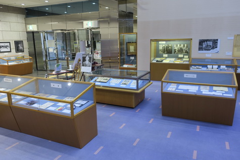 後期：館内の展示風景２（兵士と家族）