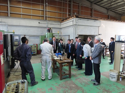 県内調査（鳥取工業高等学校）の様子