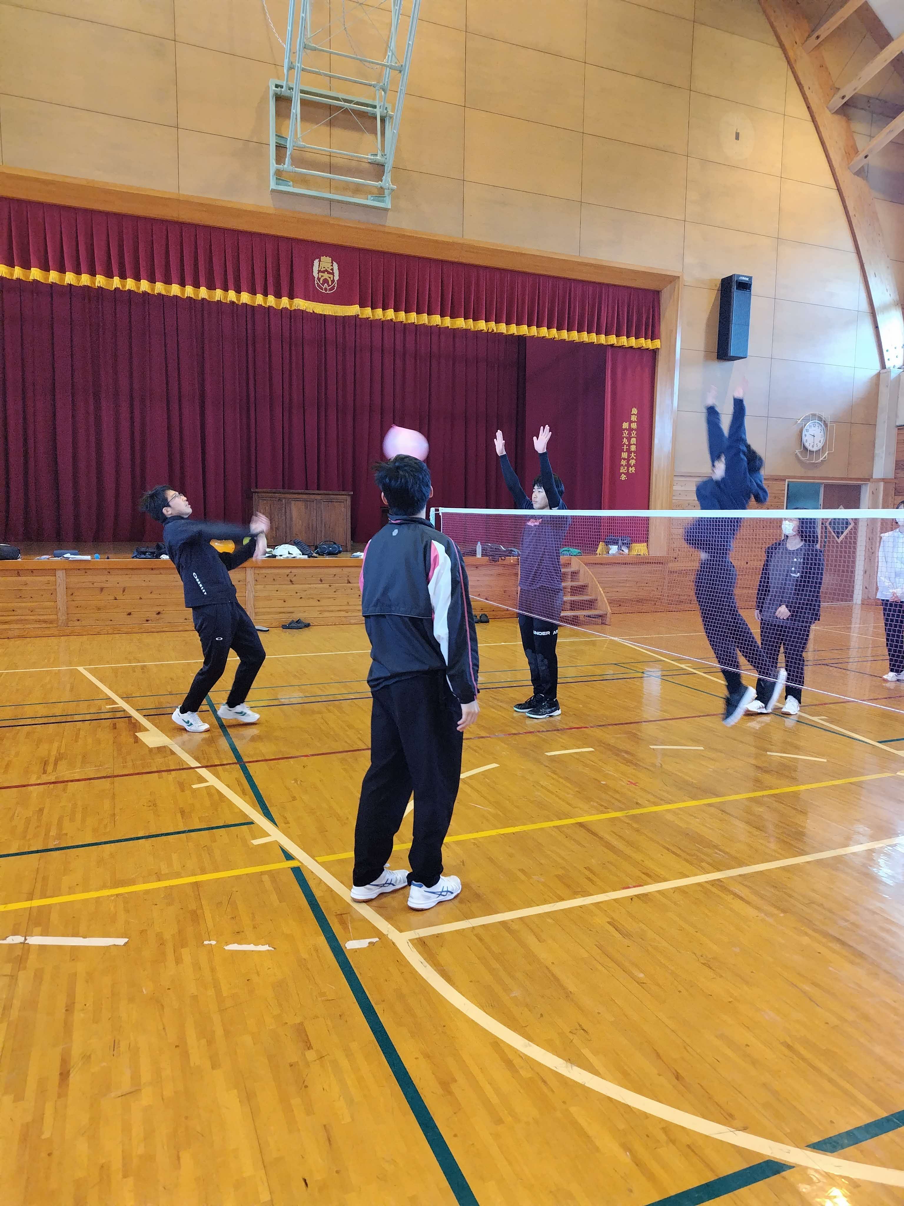 風船バレーの様子です。