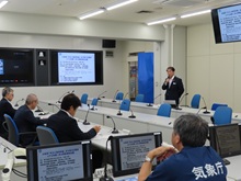 情報連絡会議1