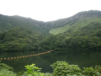 船上山ダム湖