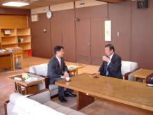 琴浦町長