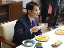 試食会
