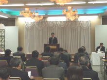 講演