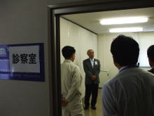 視察