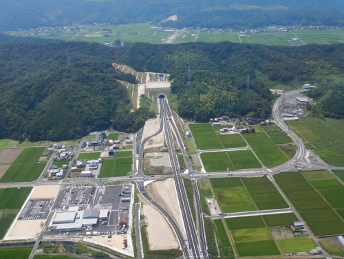 鳥取西道路