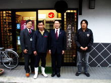 視察