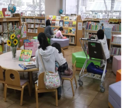 児童図書館の様子