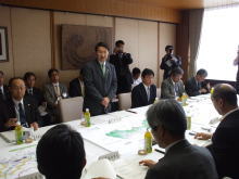 懇談会