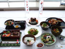 海鮮丼