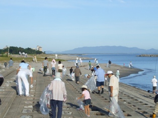 海岸クリーン作戦