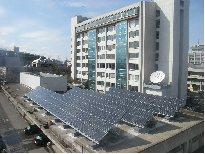 車庫棟太陽光発電システム