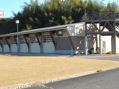 東郷湖羽合臨海公園カヌー艇庫写真