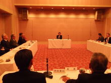 語る会