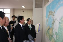 視察