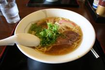 牛骨ラーメン