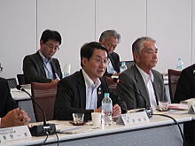 懇談会
