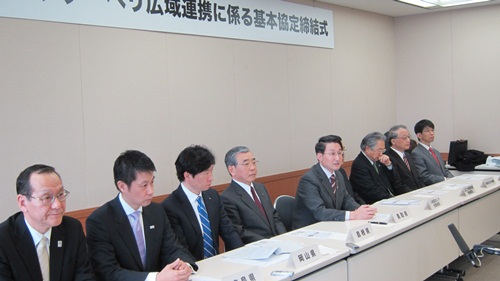 緊急アピール記者発表