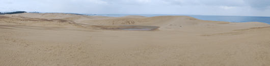 馬の背の風景　曇り空