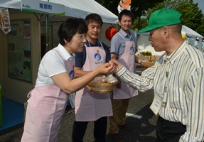 県内外のみなさんをおもてなし