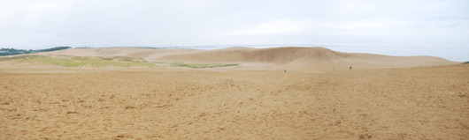 「馬の背」の風景－穏やかな日本海が見えています