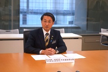 記者会見