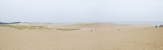 「馬の背」の風景－穏やかな日本海が見えます