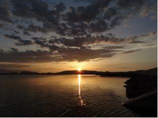 島根半島に沈む夕陽