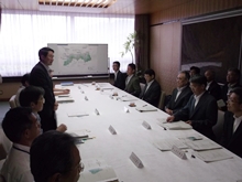 懇談会