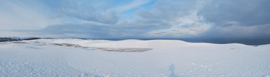 「馬の背」の風景－うっすらと雪に覆われています