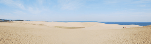 「馬の背」の風景－青空が広がっています