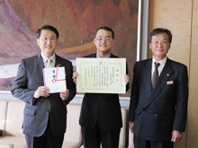 寄付金贈呈式2