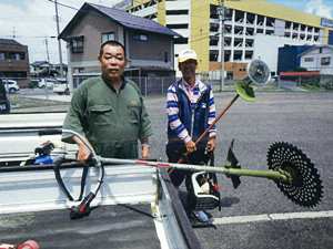 日野川水系漁業協同組合の２名の写真