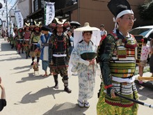 倉吉里美時代行列1