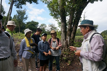 講師の矢田貝館長